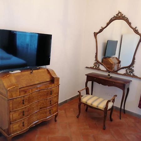 Oberdan'S Paradise Lt Firenze Esterno foto