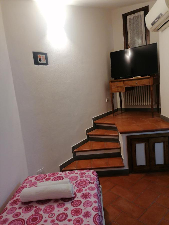 Oberdan'S Paradise Lt Firenze Esterno foto