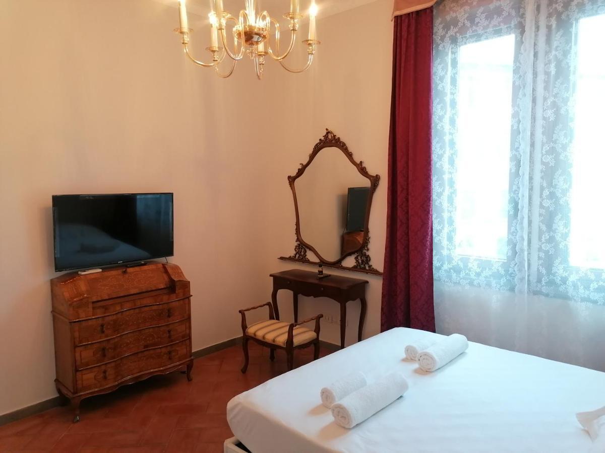 Oberdan'S Paradise Lt Firenze Esterno foto